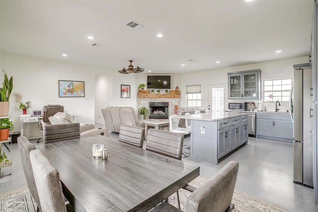 194 Reeves Road Property Photo 9