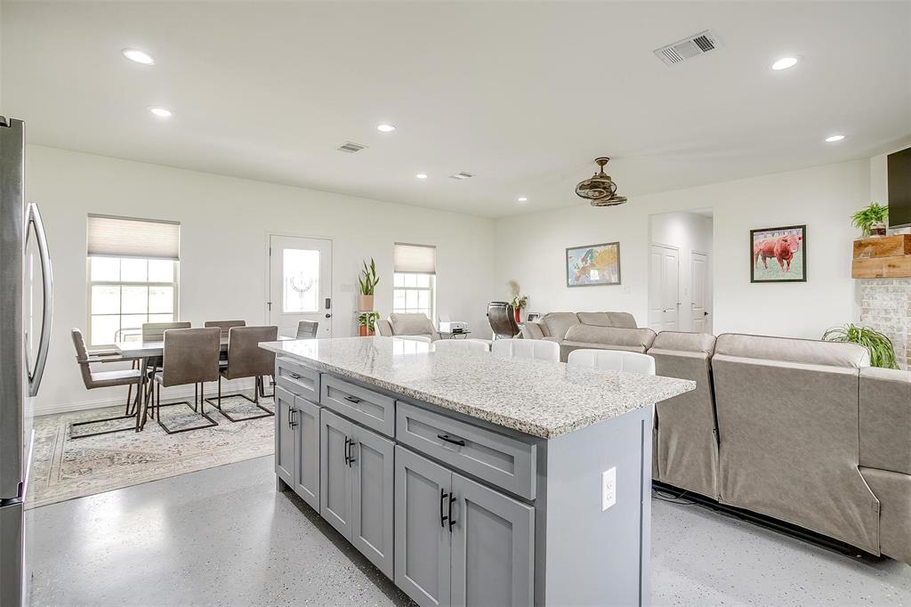 194 Reeves Road Property Photo 17