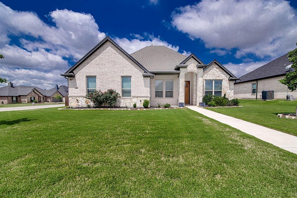 103 Saddle Ridge Drive Property Photo 1