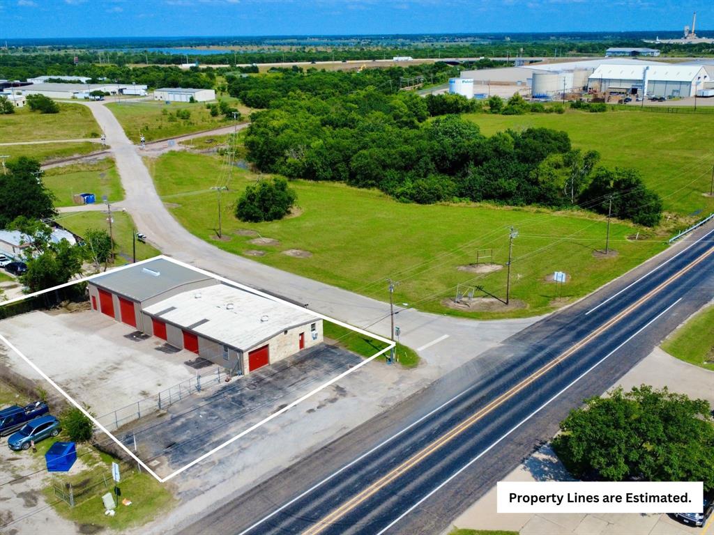1731 S Us Highway 287 Property Photo 3