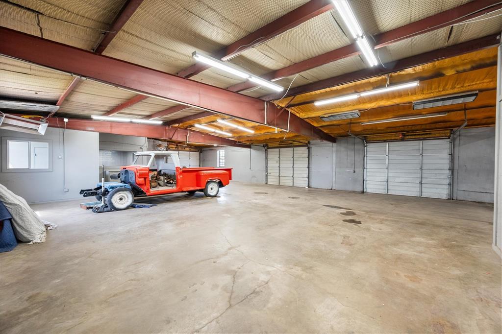 1731 S Us Highway 287 Property Photo 4