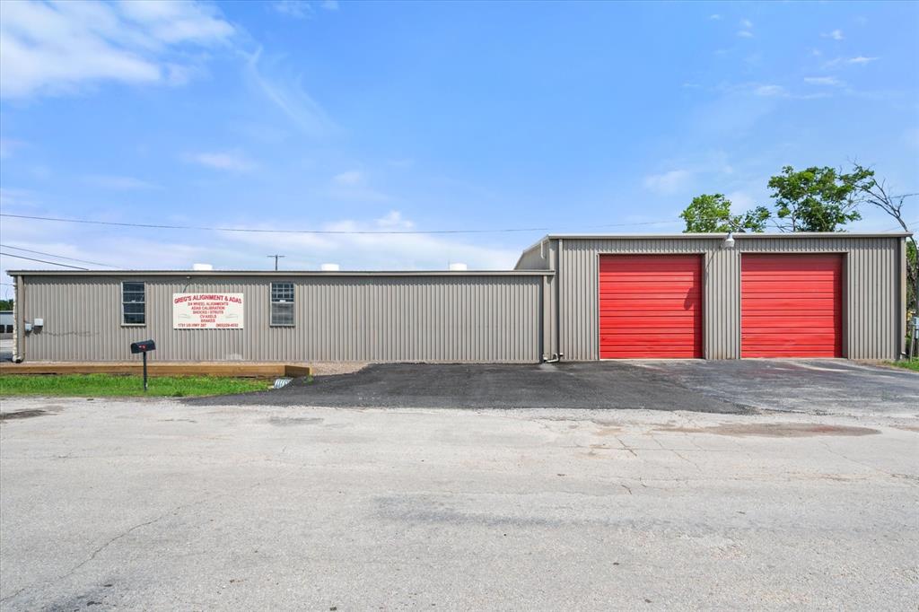 1731 S Us Highway 287 Property Photo 24