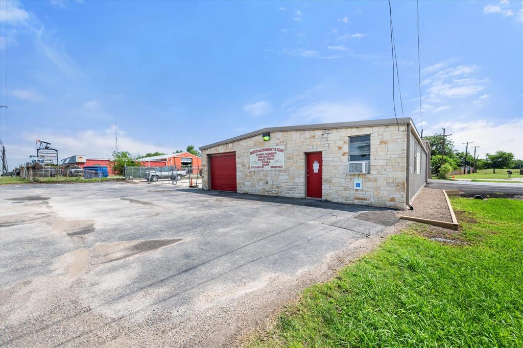 1731 S Us Highway 287 Property Photo 34