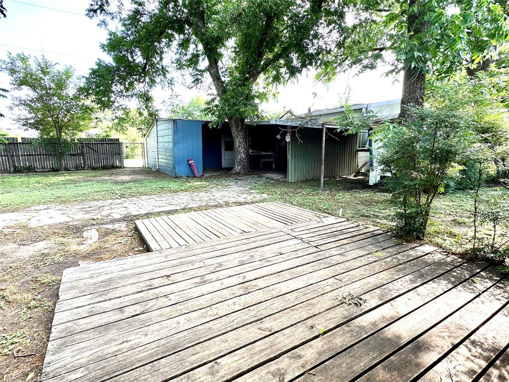 610 W Dale Street Property Photo 27