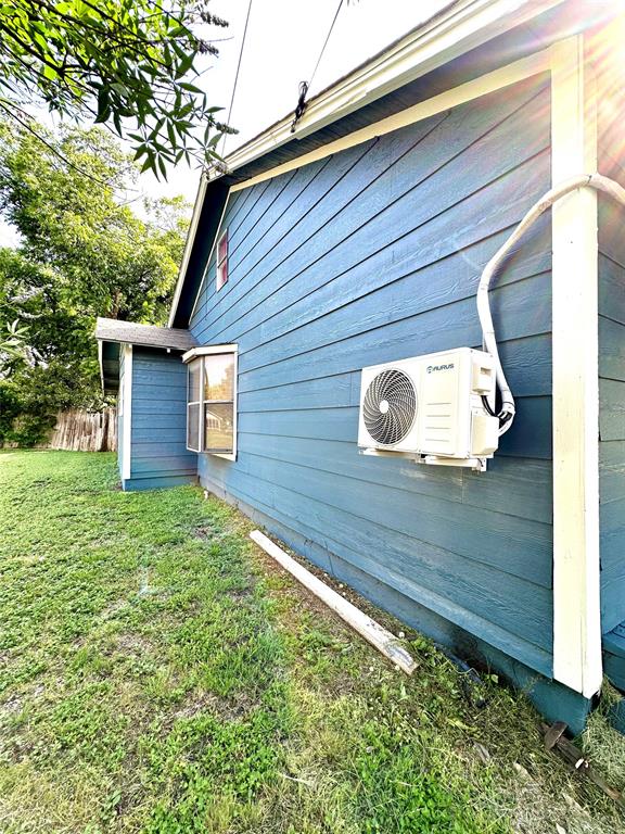 610 W Dale Street Property Photo 33