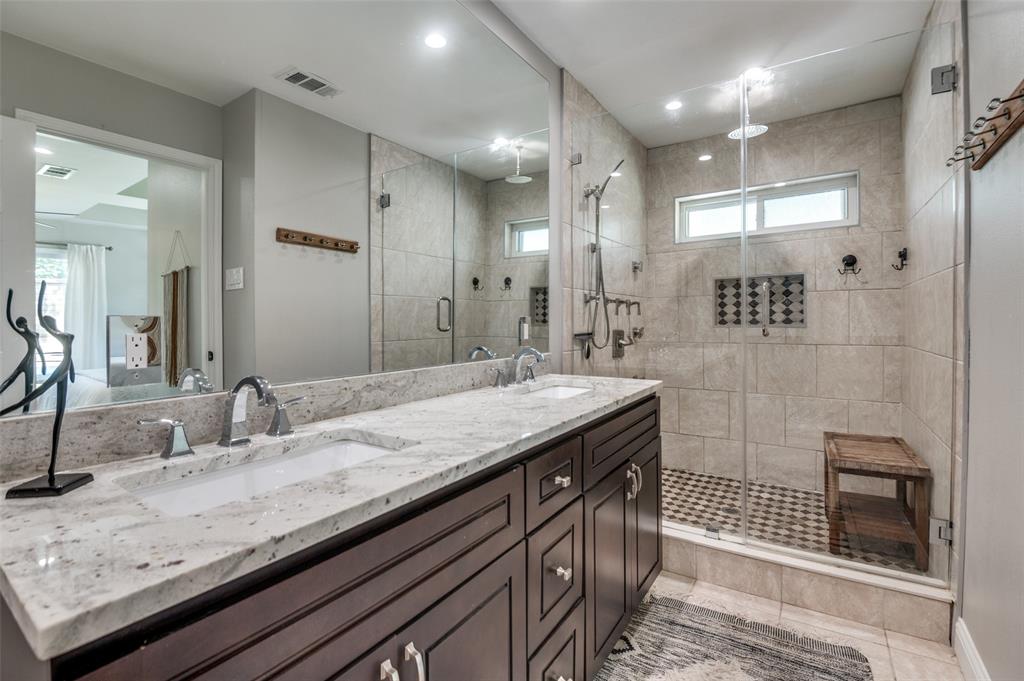 3385 Northaven Road Property Photo 22