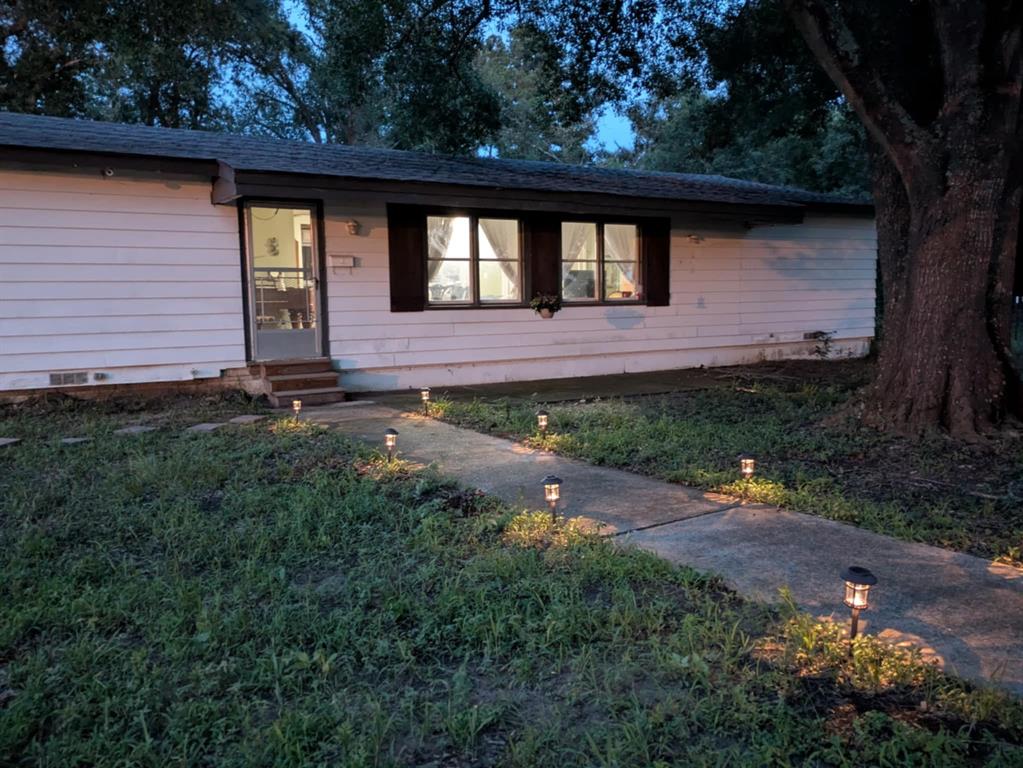3806 Highway 14 Property Photo 1