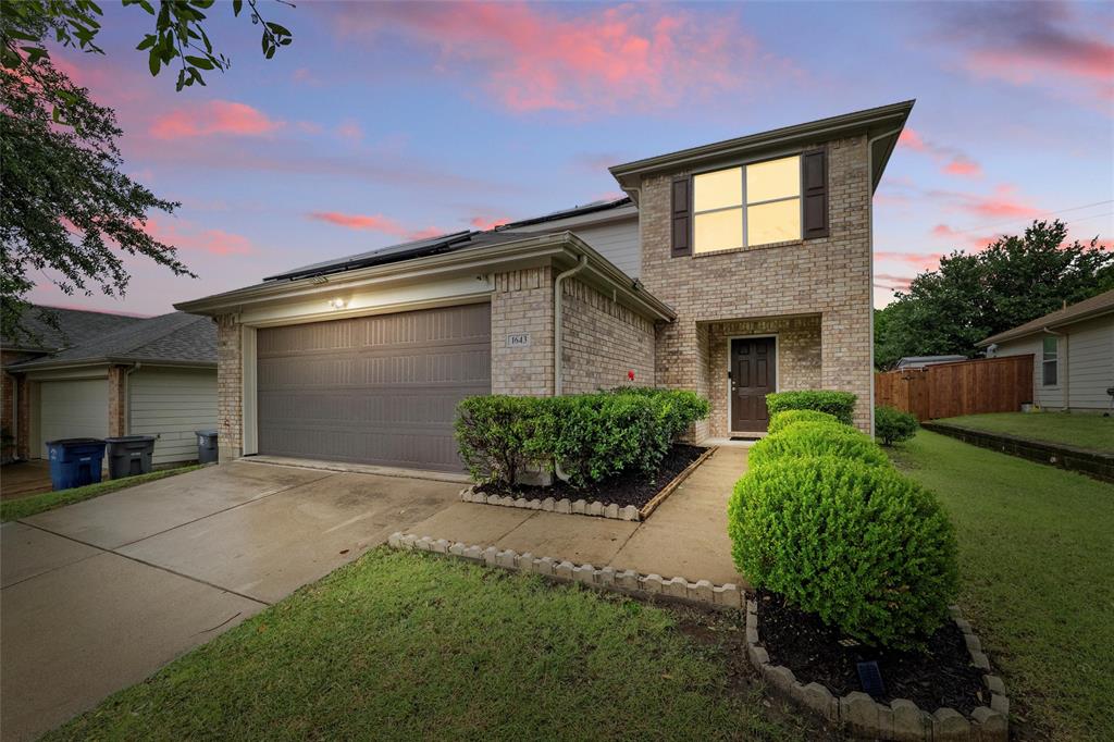 1643 Seabreeze Drive Property Photo 1