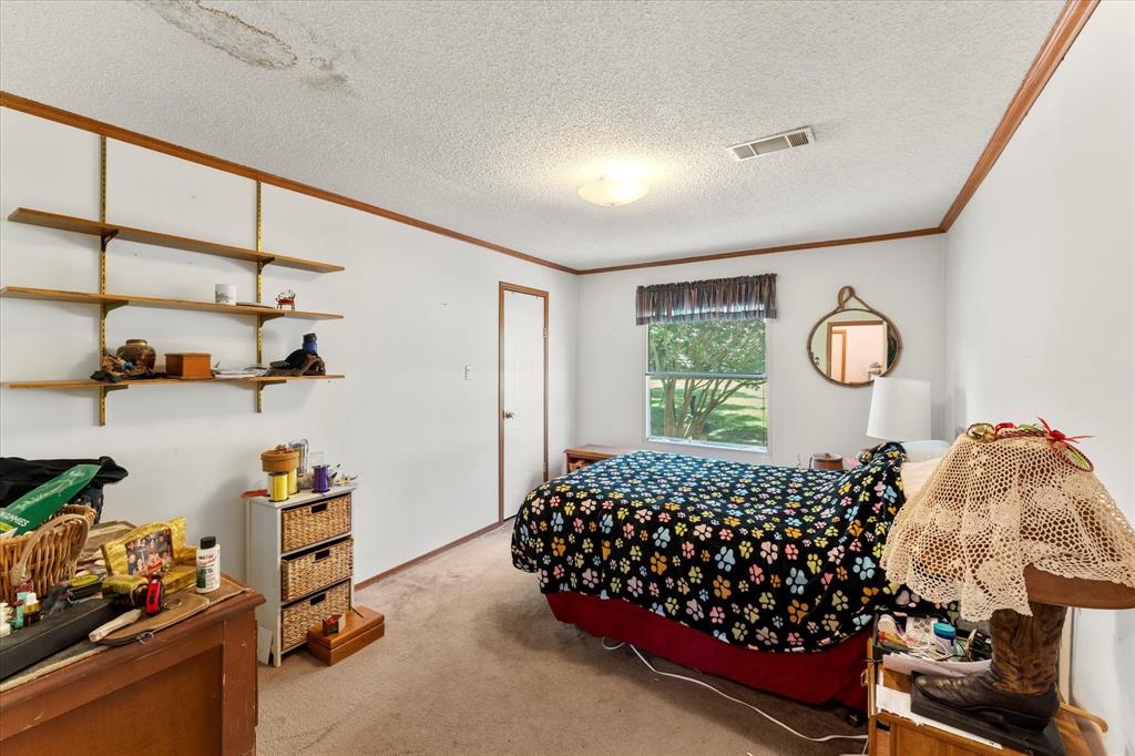 445 County Road 4742 Property Photo 36