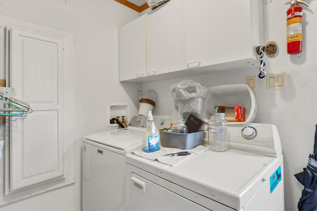 445 County Road 4742 Property Photo 40