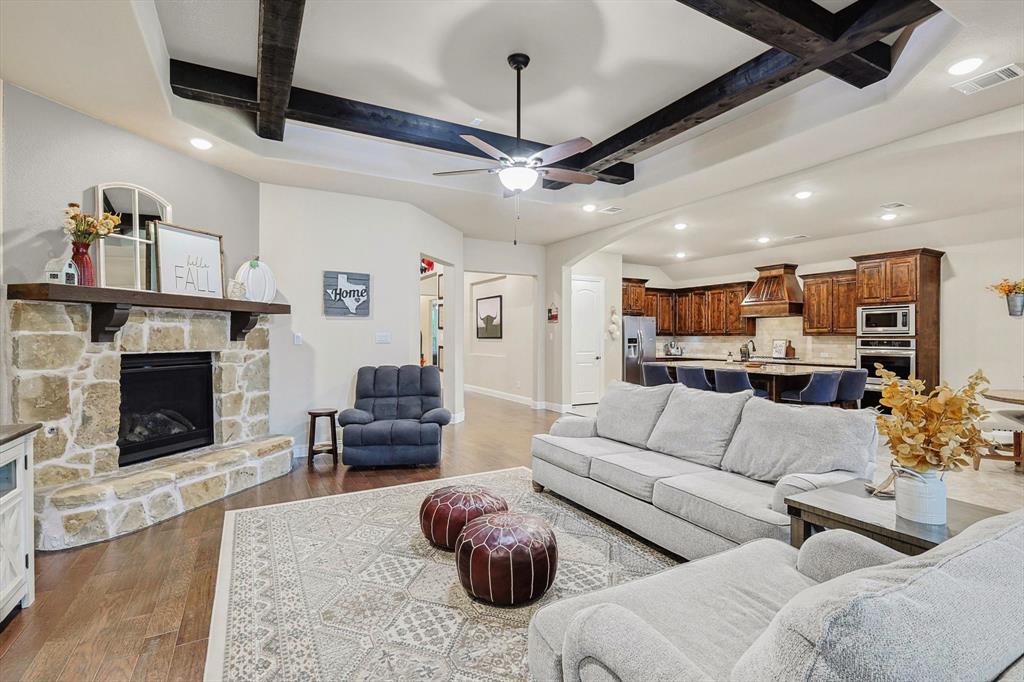 820 Boardwalk Way Property Photo 1
