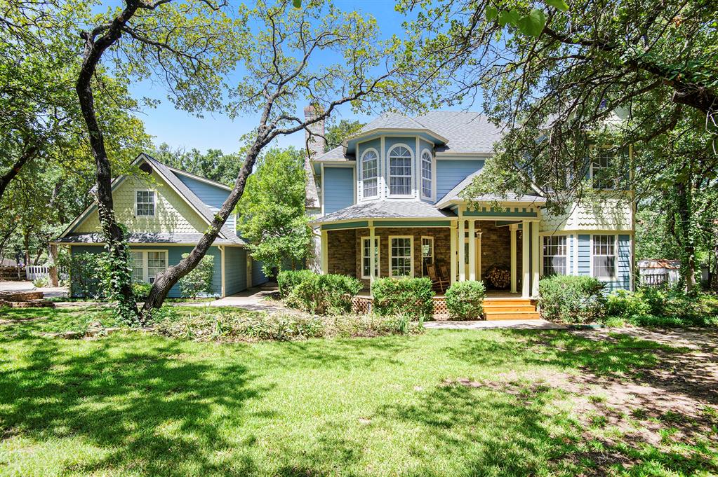 613 Seals Road Property Photo 1