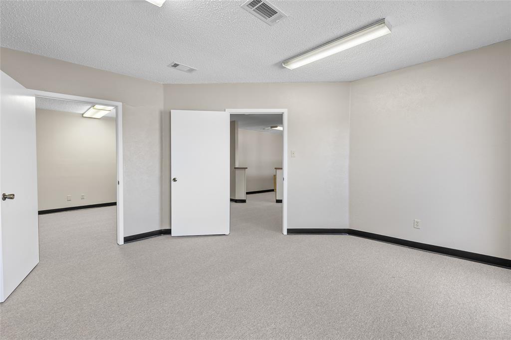 5408 Wesley Street Property Photo 11