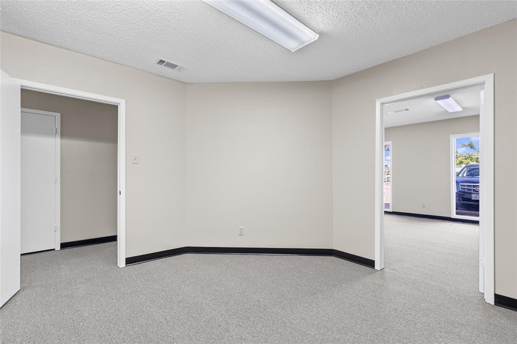 5408 Wesley Street Property Photo 13