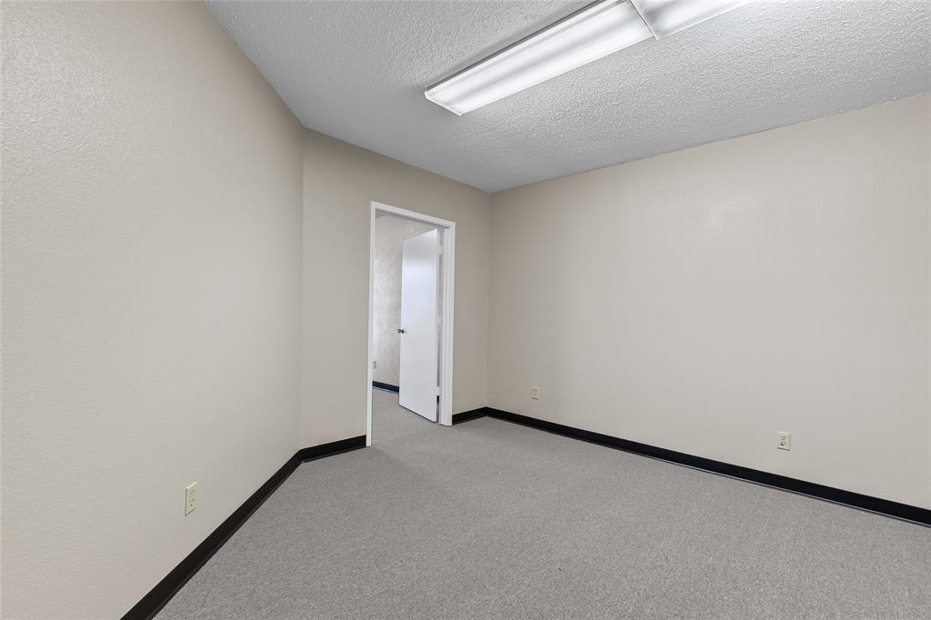 5408 Wesley Street Property Photo 14