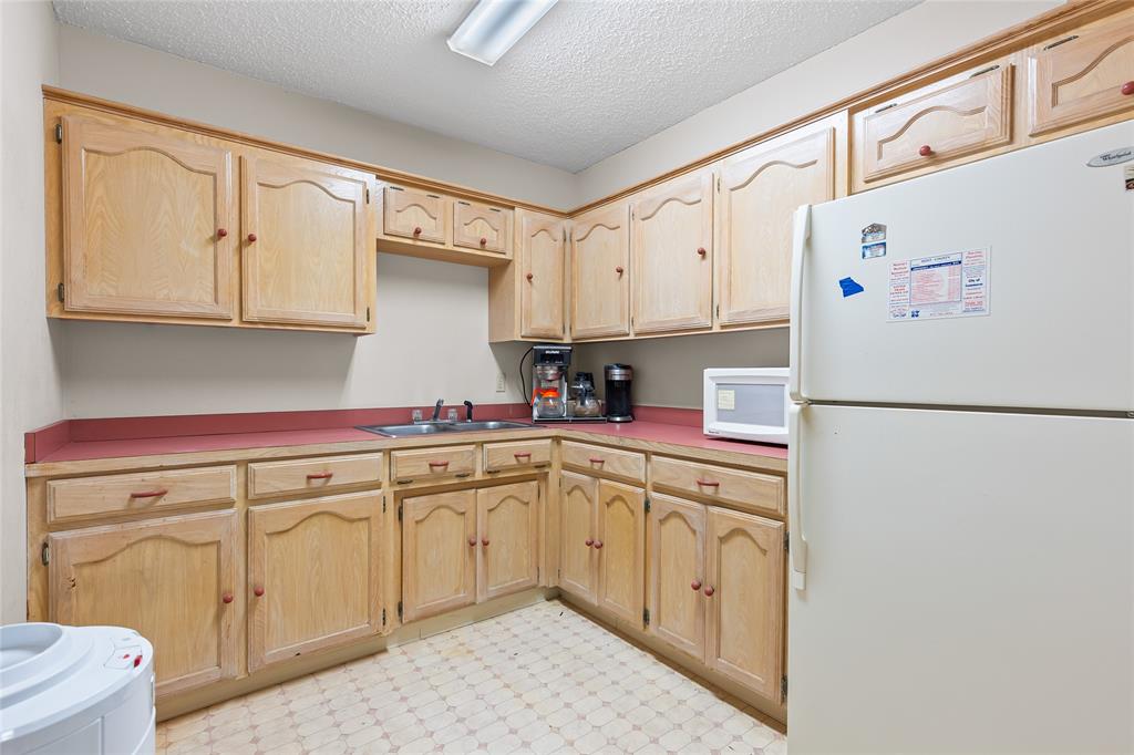 5408 Wesley Street Property Photo 16