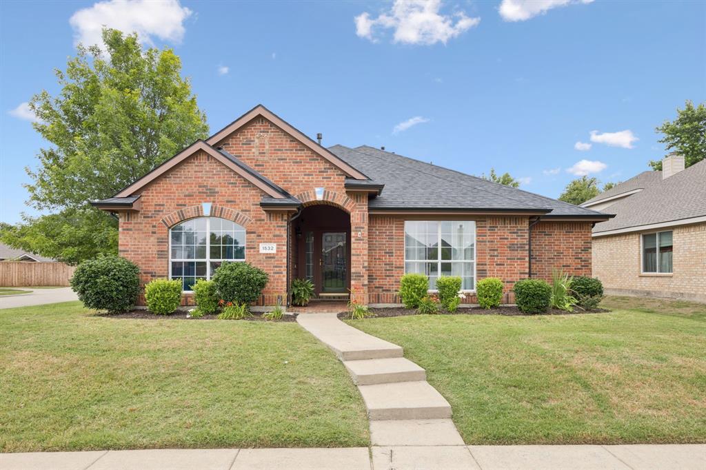 1532 Streams Way Property Photo 1