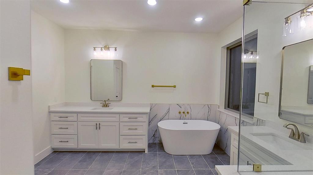 819 Vz County Road 2715 Property Photo 15