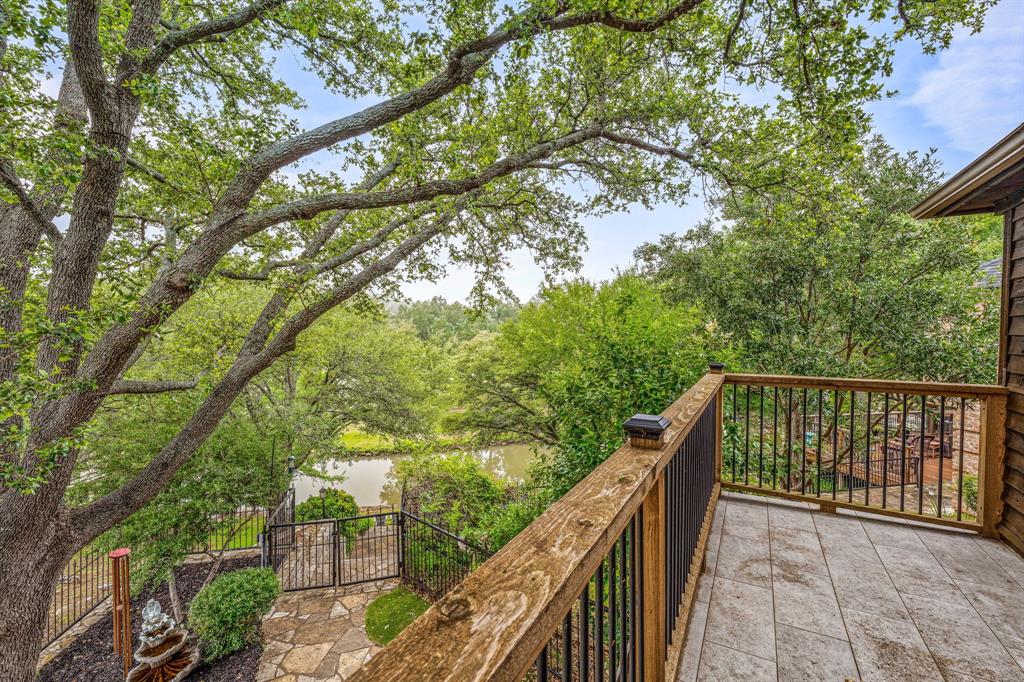 4904 Fairway Place Court Property Photo 1