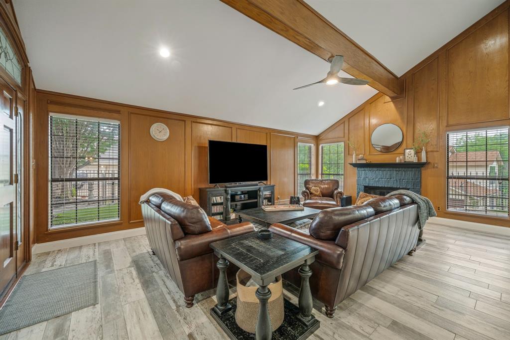 4904 Fairway Place Court Property Photo 7