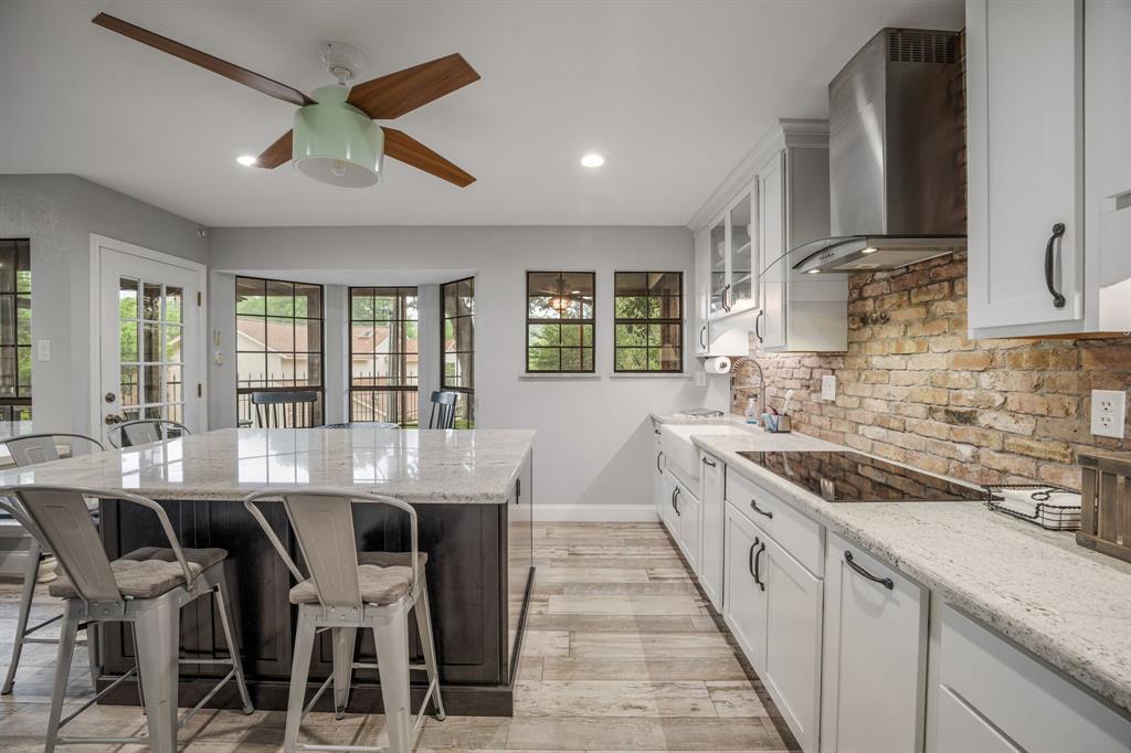 4904 Fairway Place Court Property Photo 13