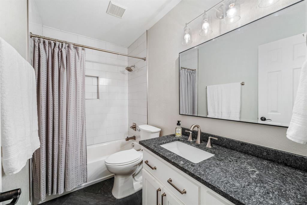 4904 Fairway Place Court Property Photo 25