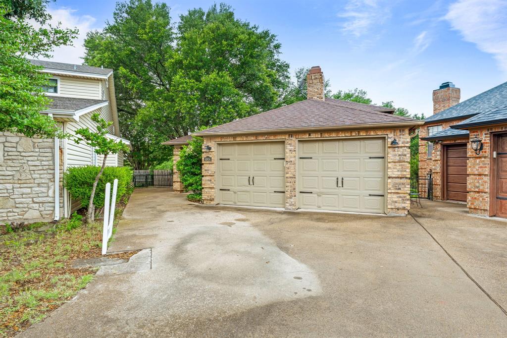 4904 Fairway Place Court Property Photo 34