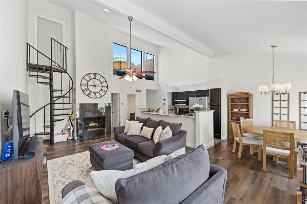 7031 Holly Hill Drive 4