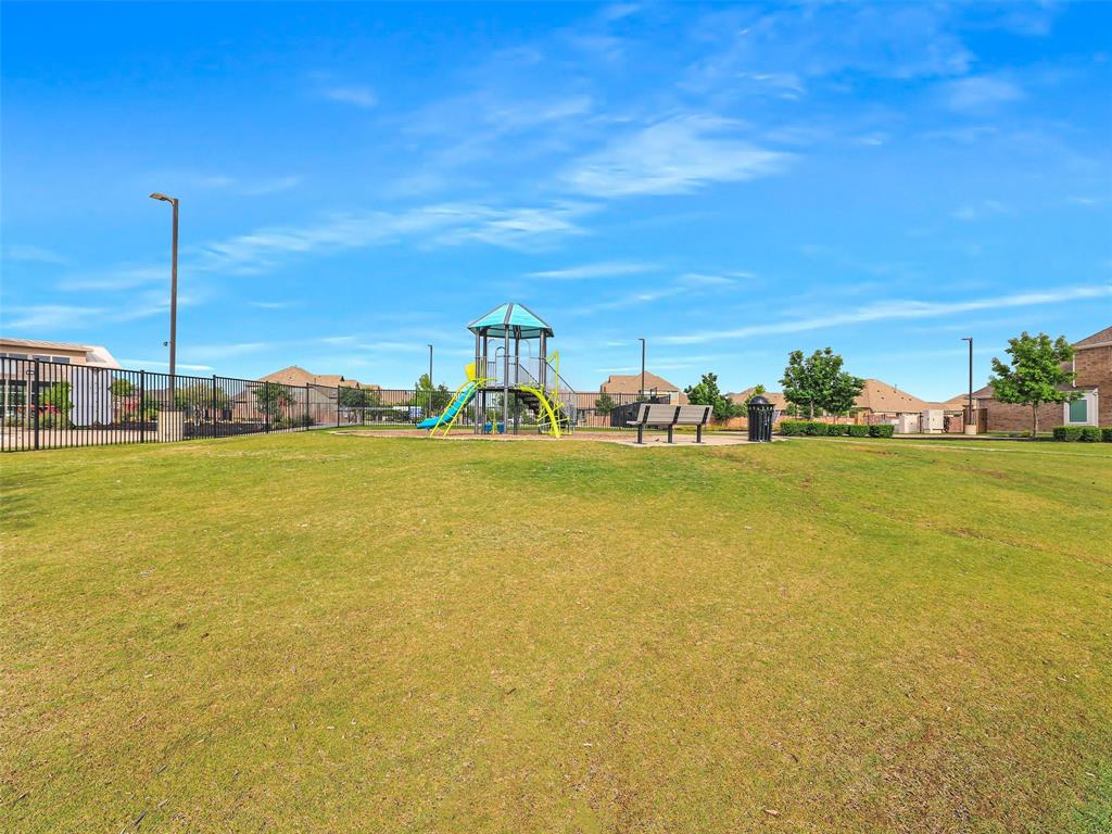 2815 Spring Creek Trail Property Photo 38