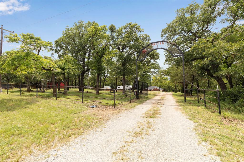 7698 Fm 920 Property Photo 1