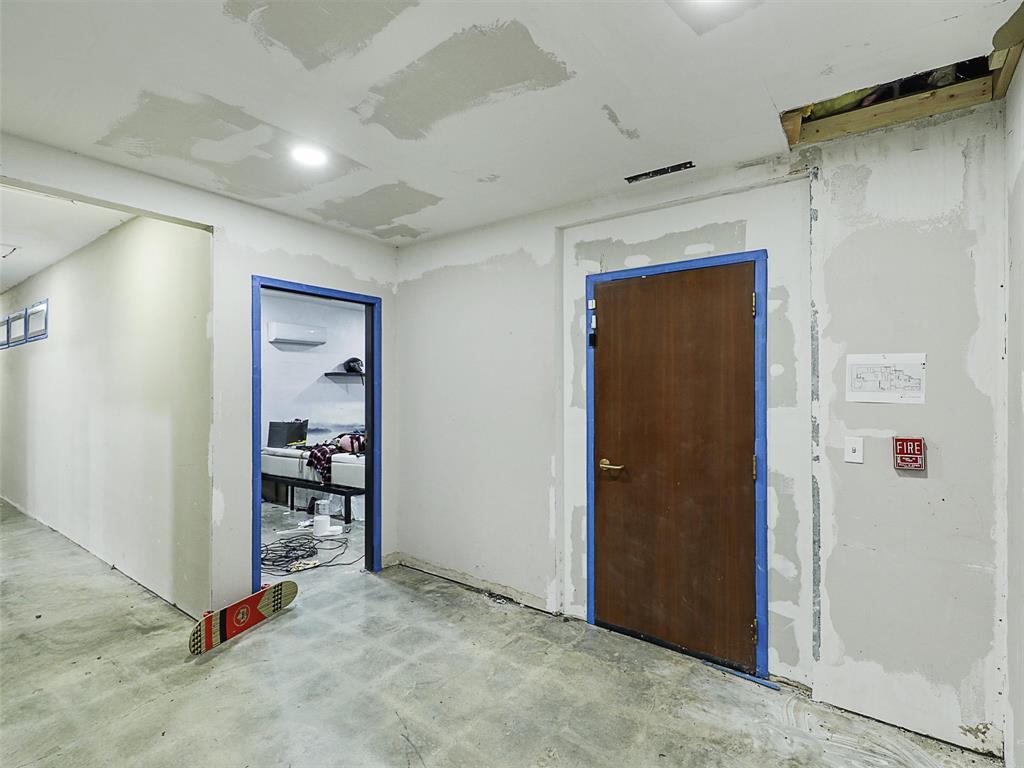 1331 Memorial Drive Property Photo 16