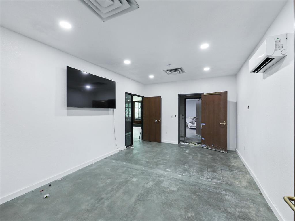 1331 Memorial Drive Property Photo 31
