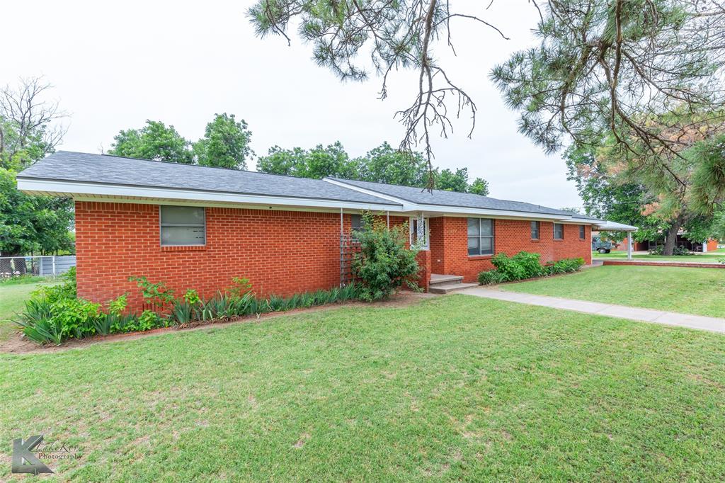 509 9th Street Property Photo 1
