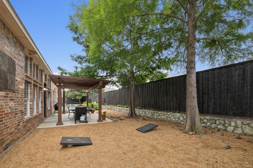 945 Brentwood Drive Property Photo 31