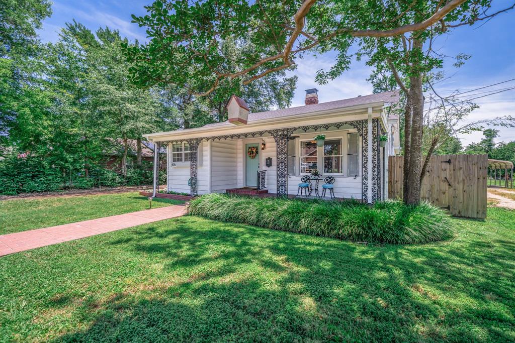 405 Houston Street Property Photo 1