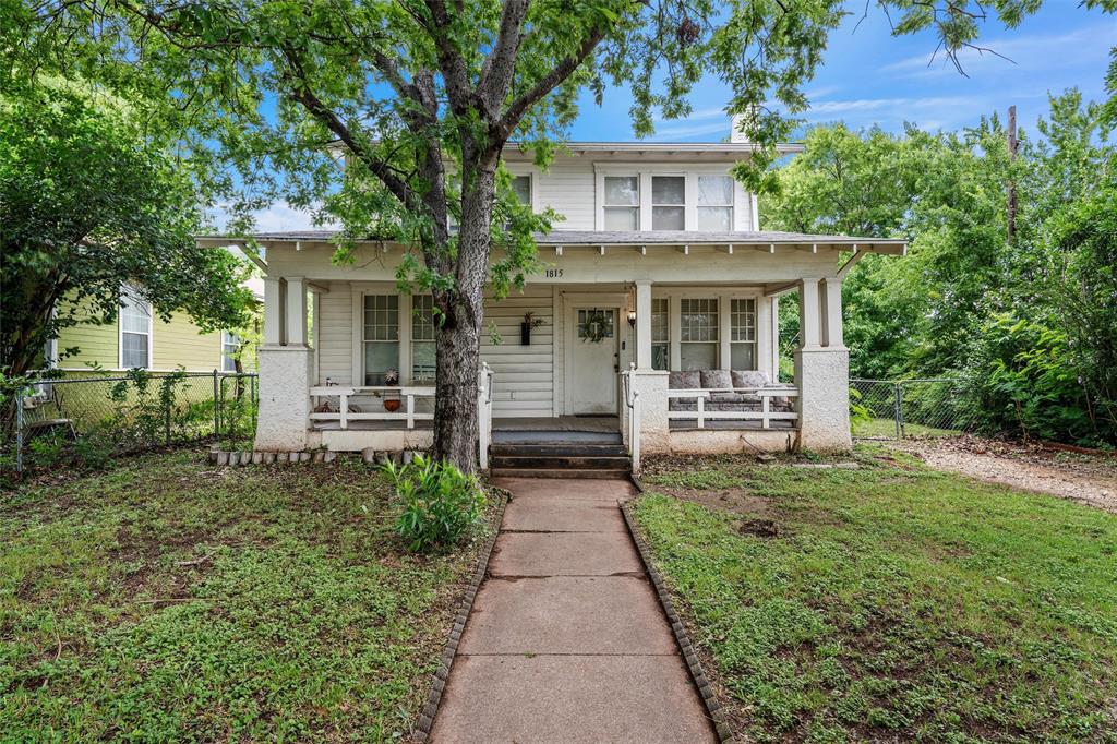 1815 Proctor Avenue Property Photo 1