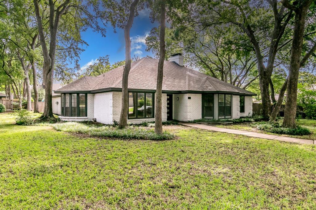 1103 Teakwood Drive Property Photo 1