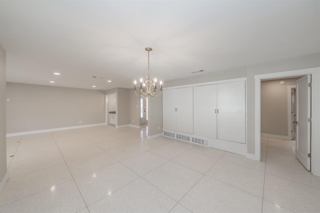 4605 Ranch View Road Property Photo 5