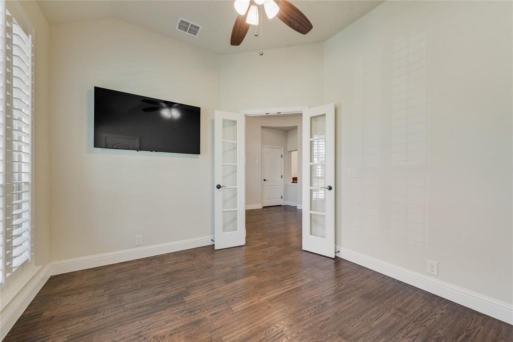 1207 Glasbury Glen Way Property Photo 7
