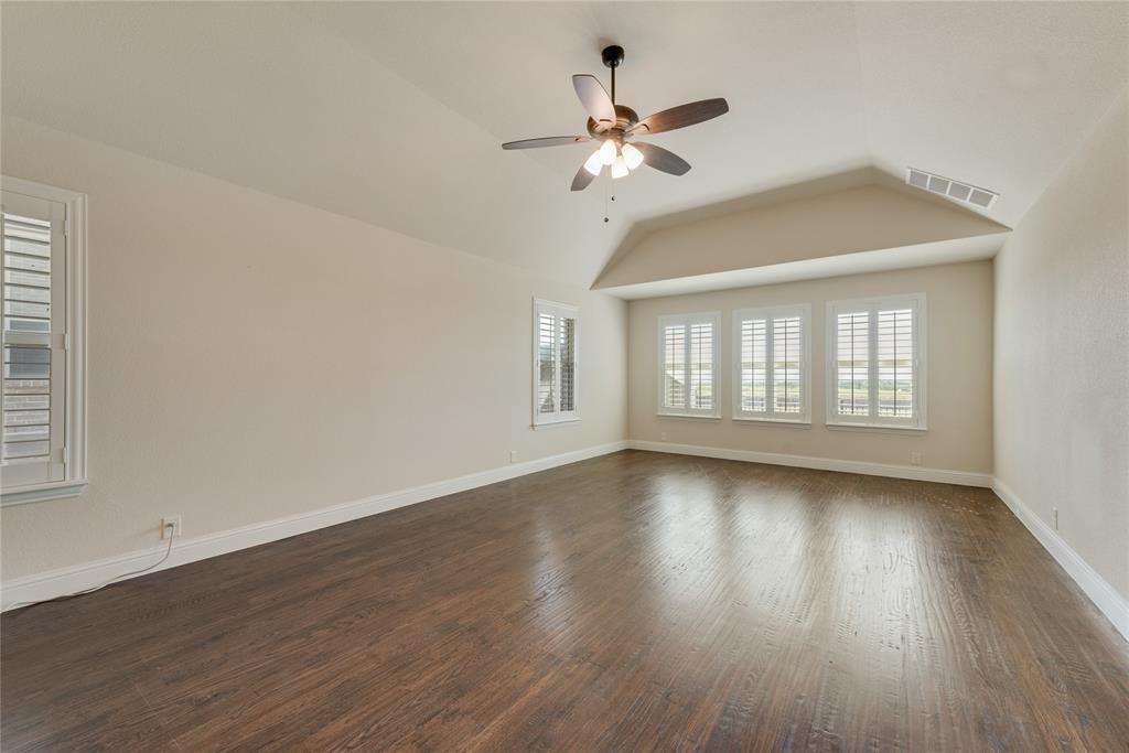 1207 Glasbury Glen Way Property Photo 19