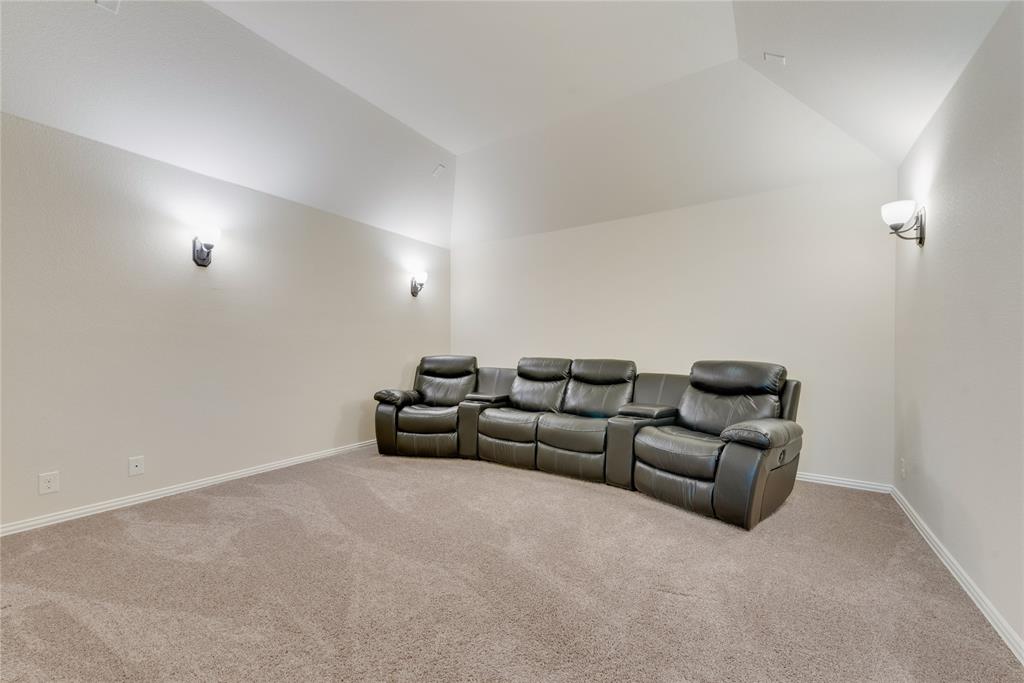 1207 Glasbury Glen Way Property Photo 29