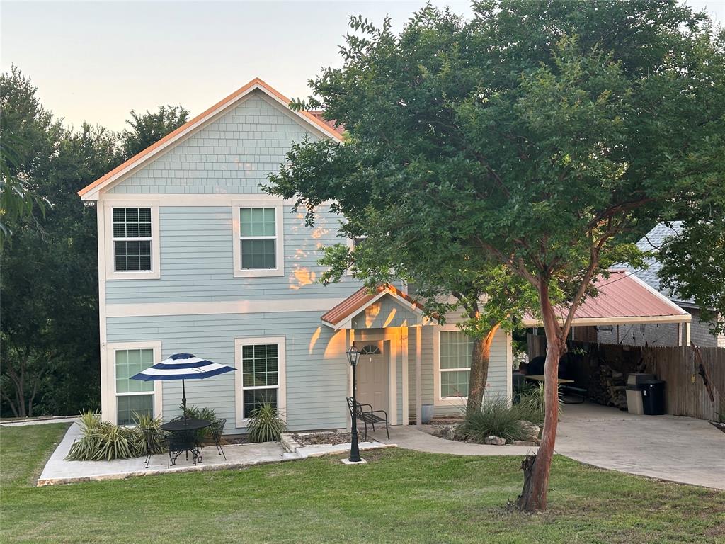 405 S Lakewood Circle Property Photo 1