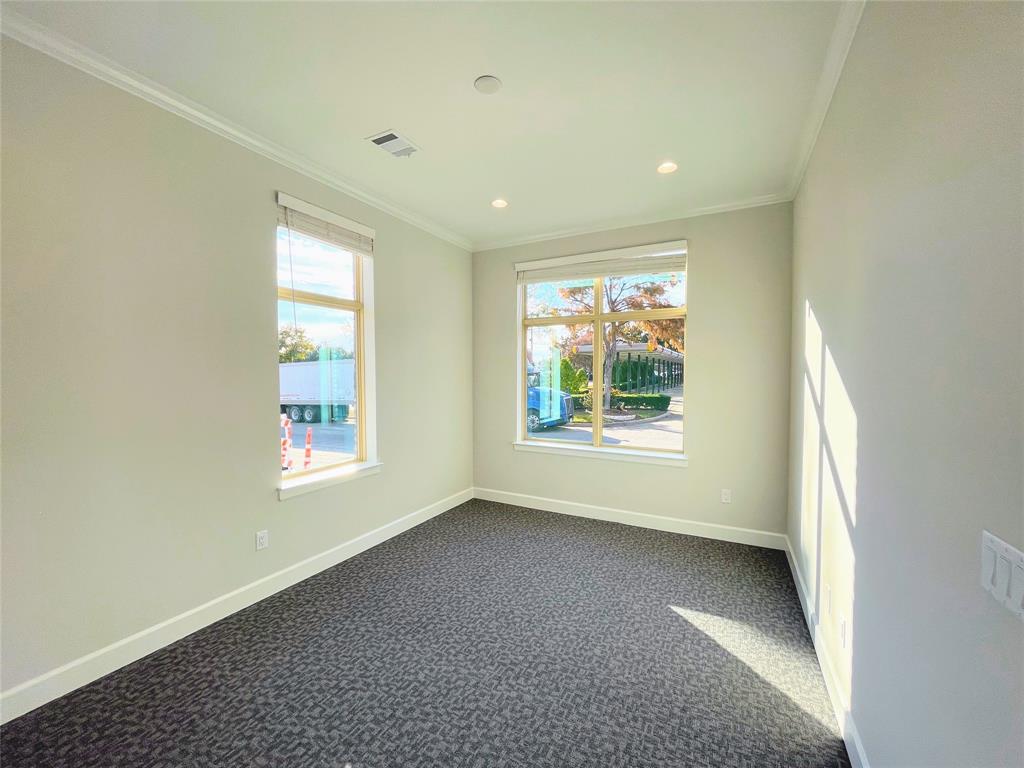 7700 Preston Road Property Photo 14