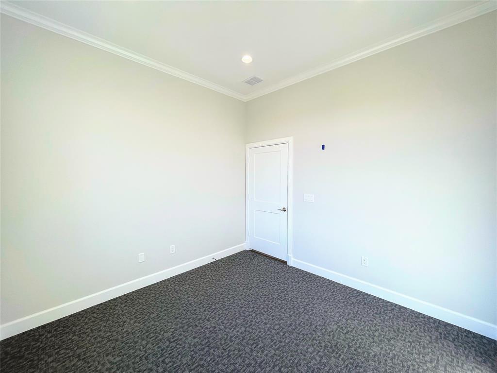 7700 Preston Road Property Photo 25
