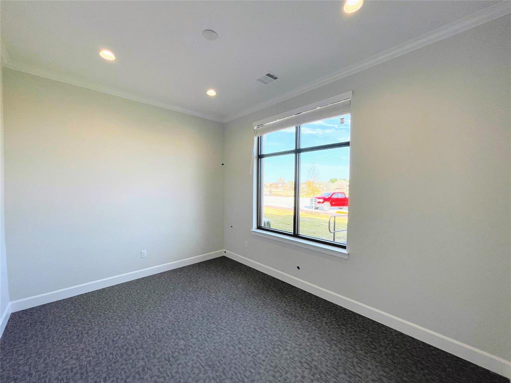 7700 Preston Road Property Photo 28