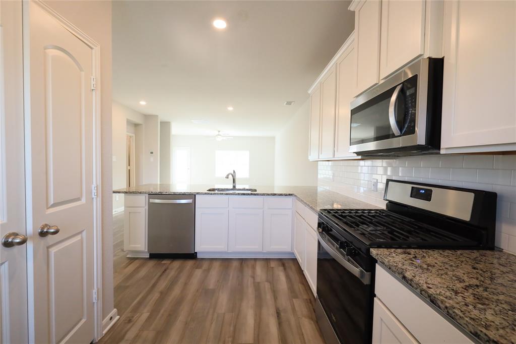2121 Yarbrough Drive Property Photo 15