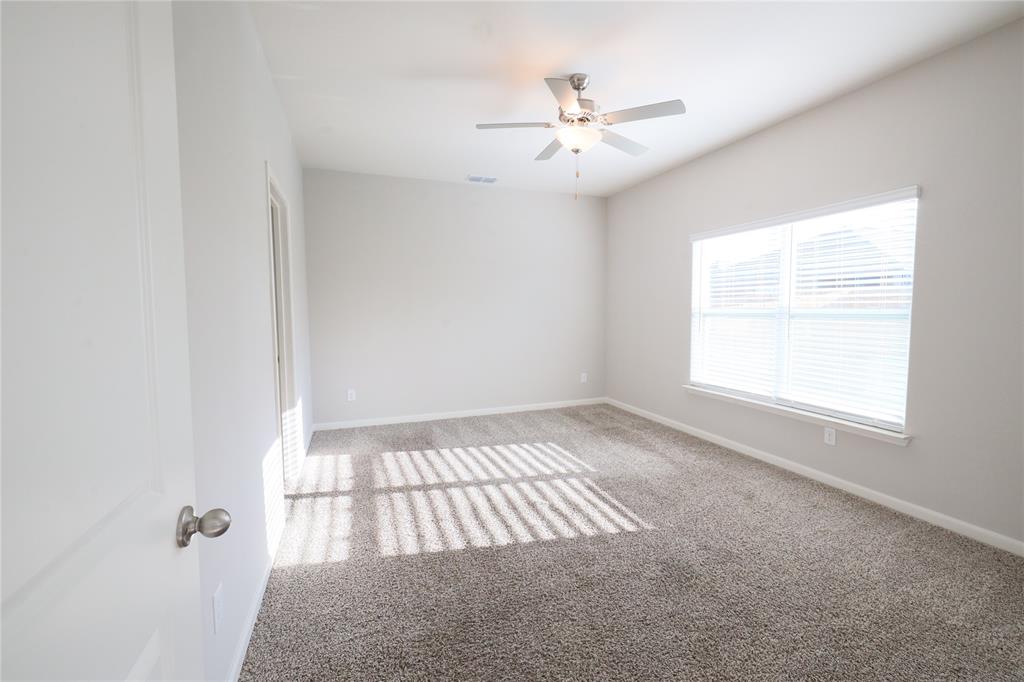 2121 Yarbrough Drive Property Photo 16