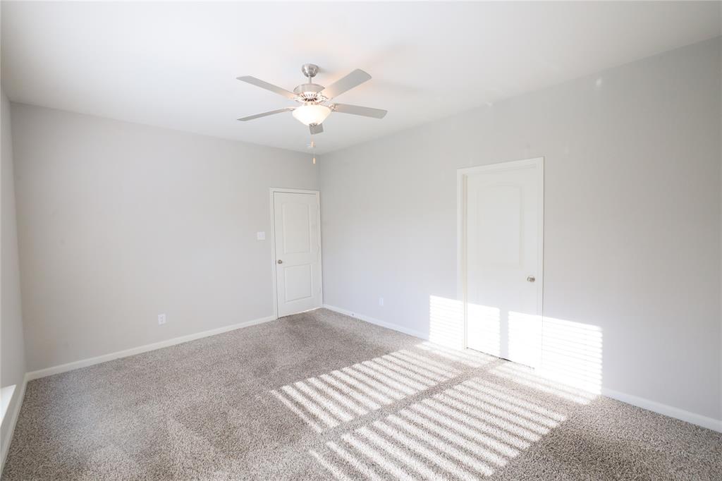 2121 Yarbrough Drive Property Photo 17