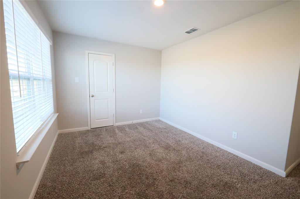 2121 Yarbrough Drive Property Photo 37