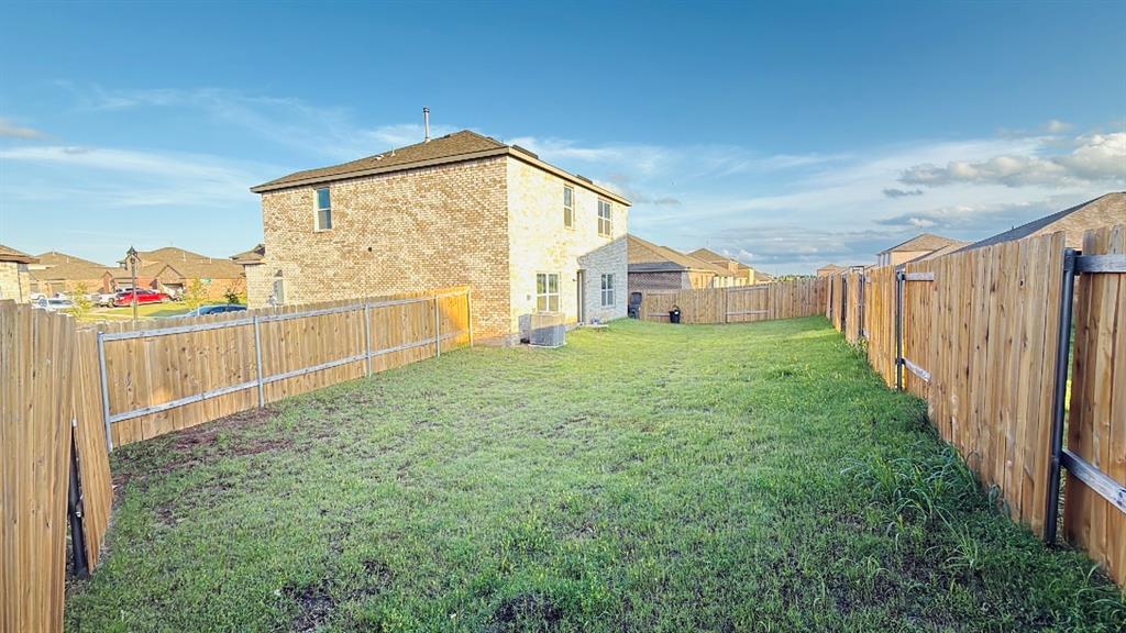 2121 Yarbrough Drive Property Photo 38